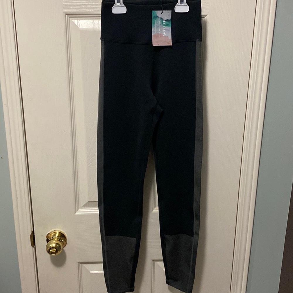 Free Flow tights..